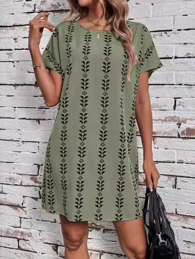 Batwing Sleeves Loose Contrast Color Printed Round-Neck Mini Dresses