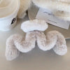 Women's Simple Style Solid Color Plush Hair Claws