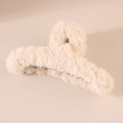 Women's Simple Style Solid Color Plush Handmade Hair Claws