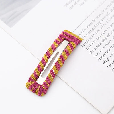 Women's Sweet Geometric Plush Hair Clip