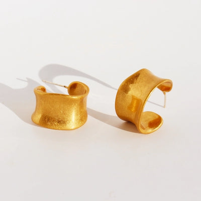 1 Pair Elegant Vintage Style Commute C Shape Irregular Plating Frill Brass 24K Gold Plated Earrings