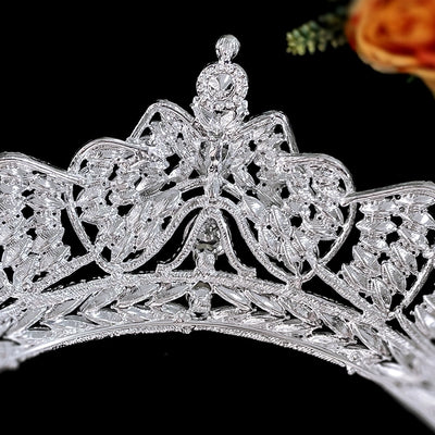 Beautiful bridal headdress crystal bow Bridal Crown Crown dress accessories Crown elegant high-grade hair accessories